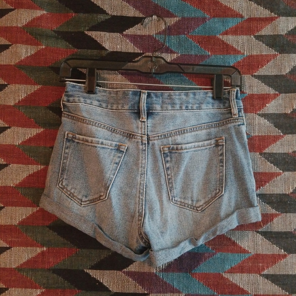 Bullhead High Rise Shorts - Picture 4 of 4